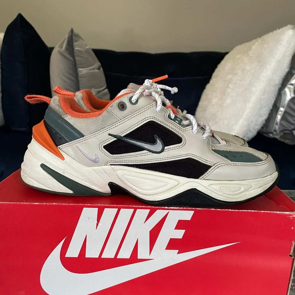 Nike M2K TEKNO light bone